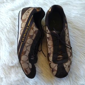 Coach tennis shoes athletic size 9